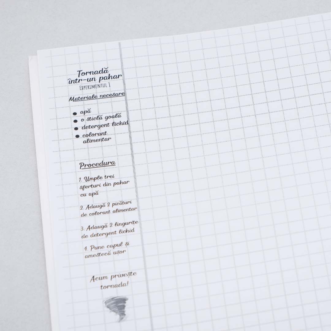 Set 3 Caiete de: Mate + Română + Istorie + Fizică - Izzie Publishing