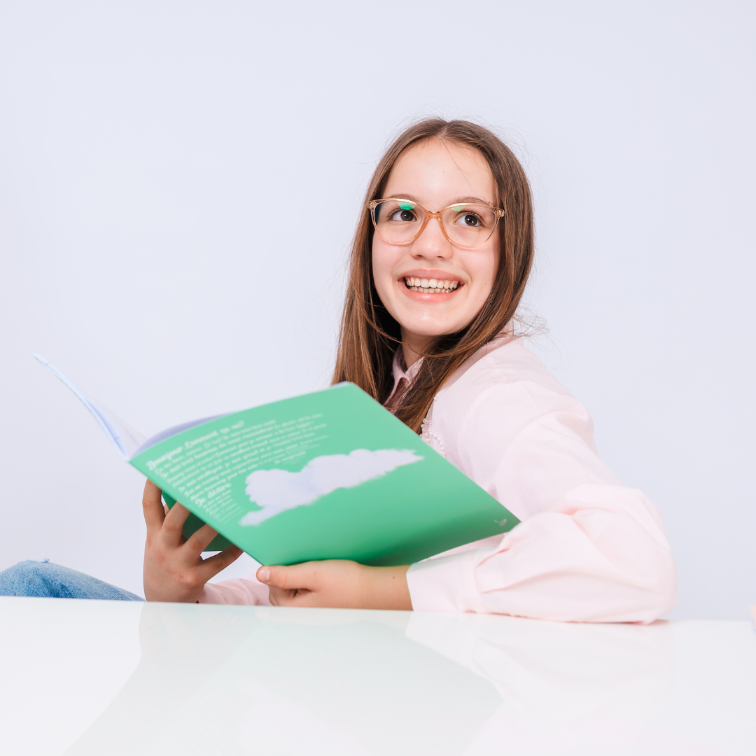 Caiet Izzie de Franceză A4 (cu Timpuri Verbale)